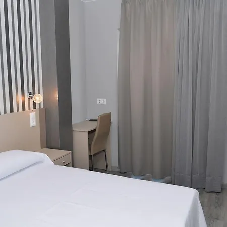 Hotel Siskets 3*